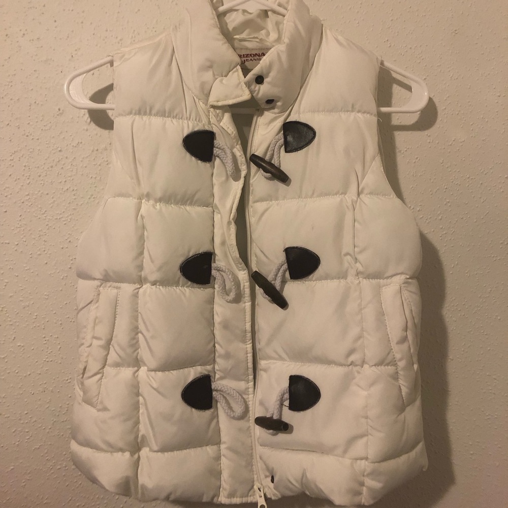 Arizona White Puff Vest